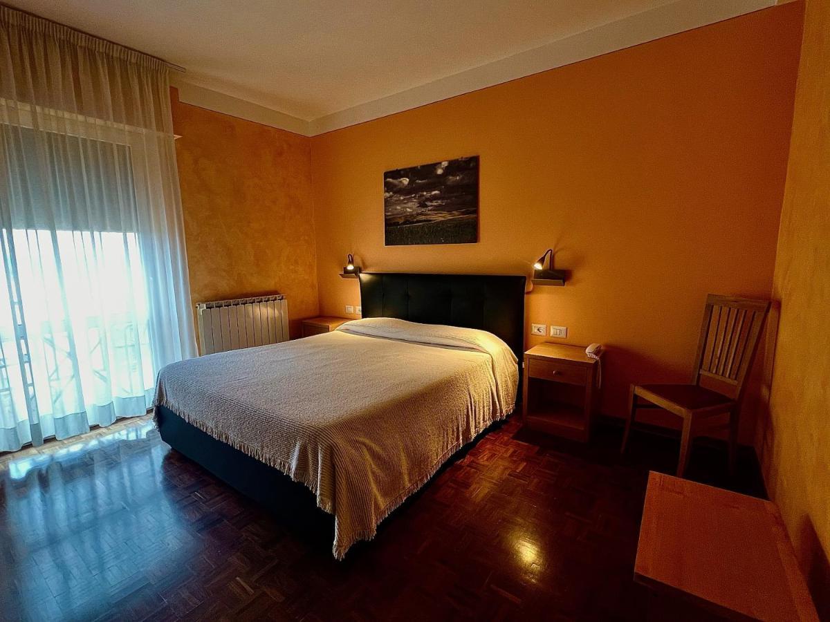 Albergo Di Murlo Buitenkant foto