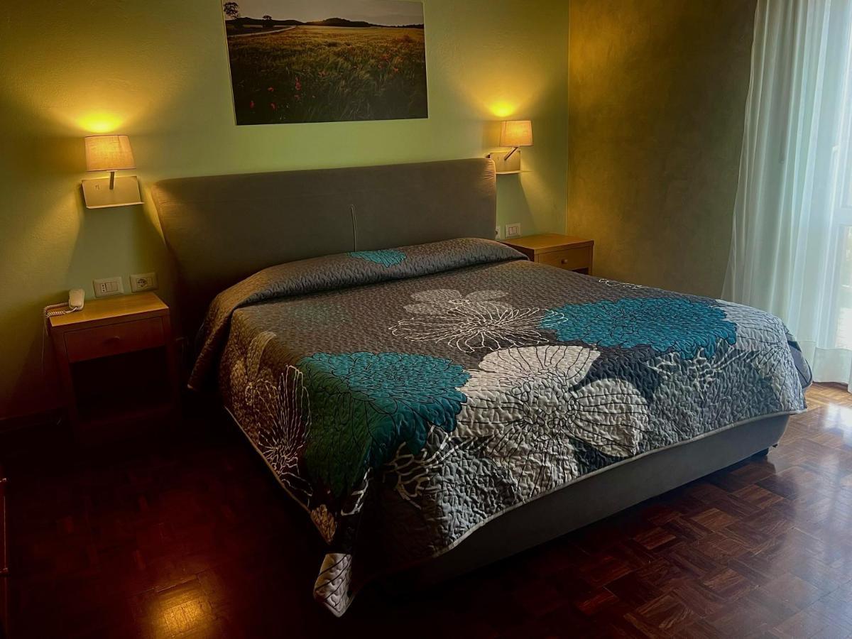 Albergo Di Murlo Buitenkant foto