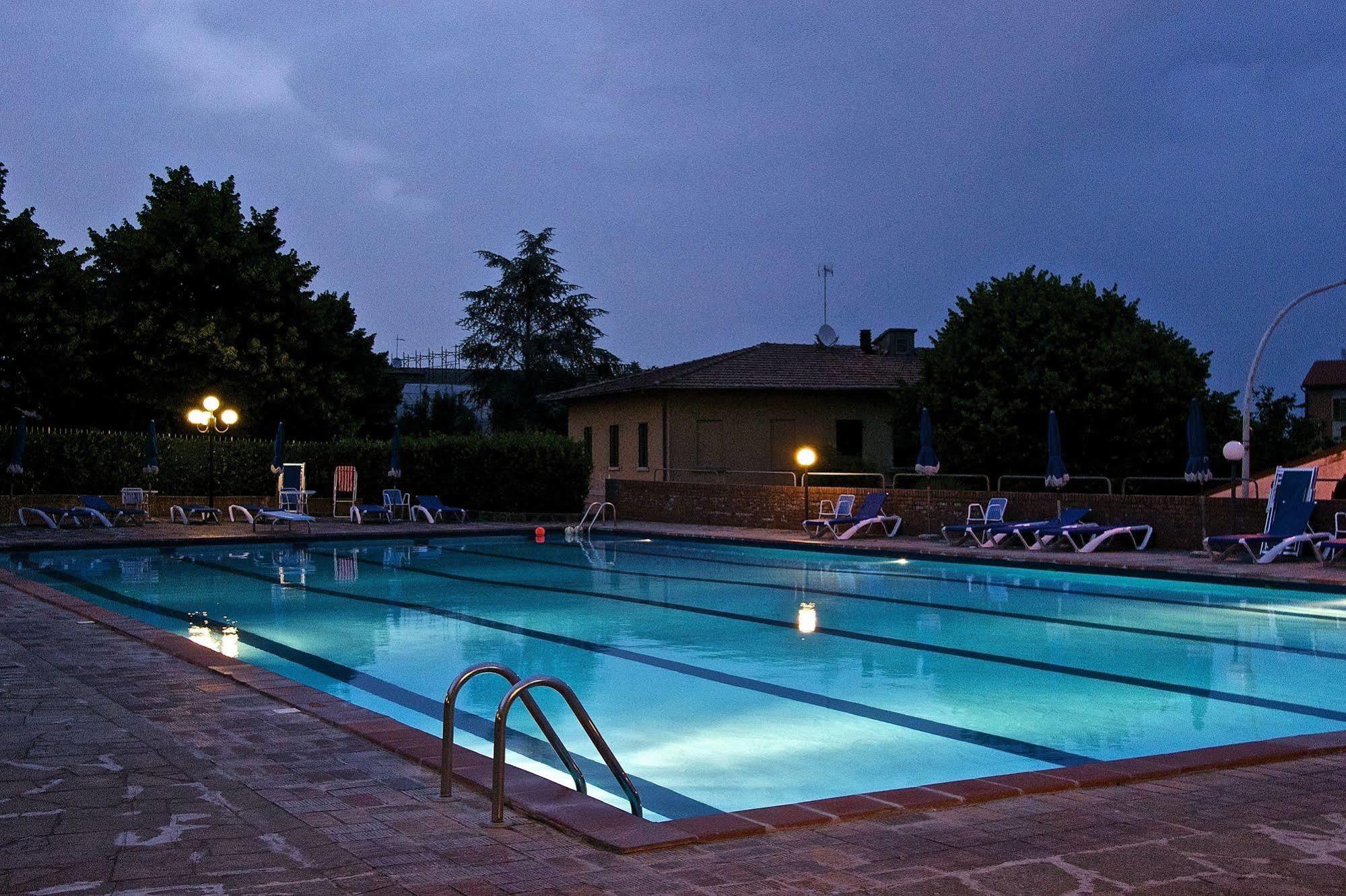 Albergo Di Murlo Buitenkant foto